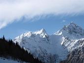 31 Il vento spazza le cime verso il Pizzo del Diavolo